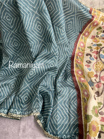 Grey Organza Bandhani saree with a Kalamkari pallu