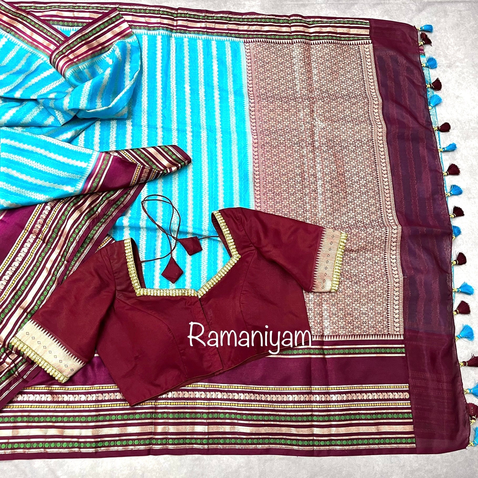 Copper sulphate Banarasi Kora saree with intricate thread borders - Ramaniyam USA